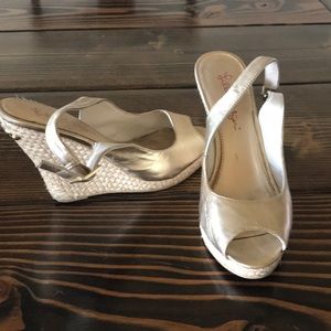 Lilly Pulitzer Kristin Leather Gold Wedges